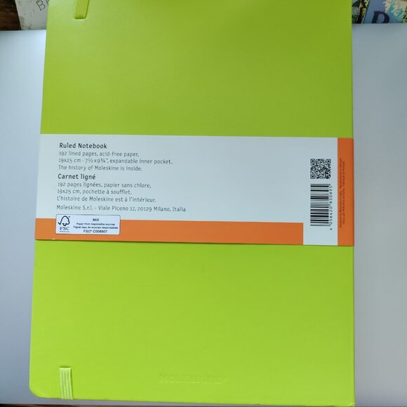 XL 7.5" x 9.75" Moleskine Hard Cover Classic Notebook - Picture 6 of 9